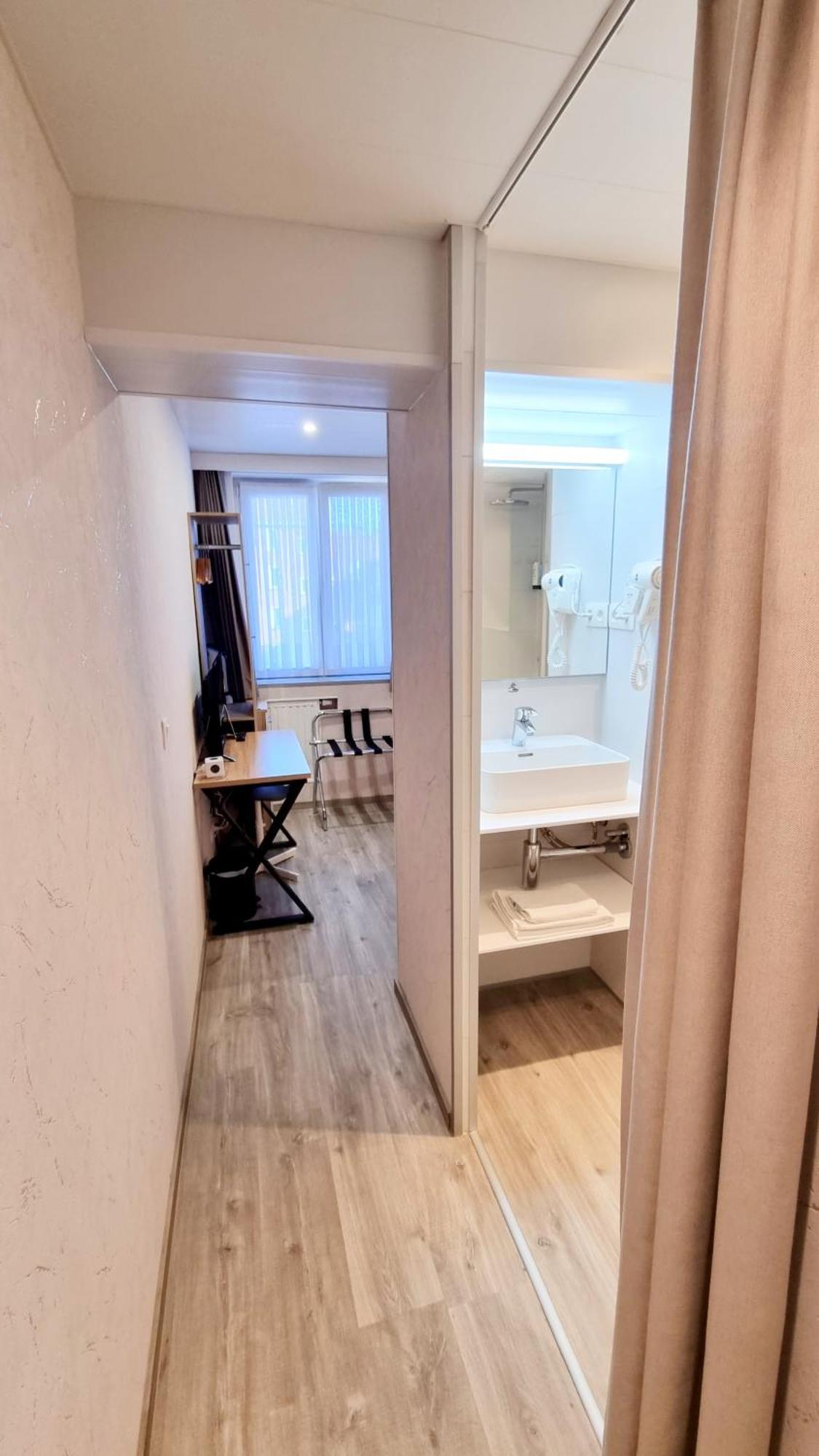 Hotel Cardiff Ostend Room photo